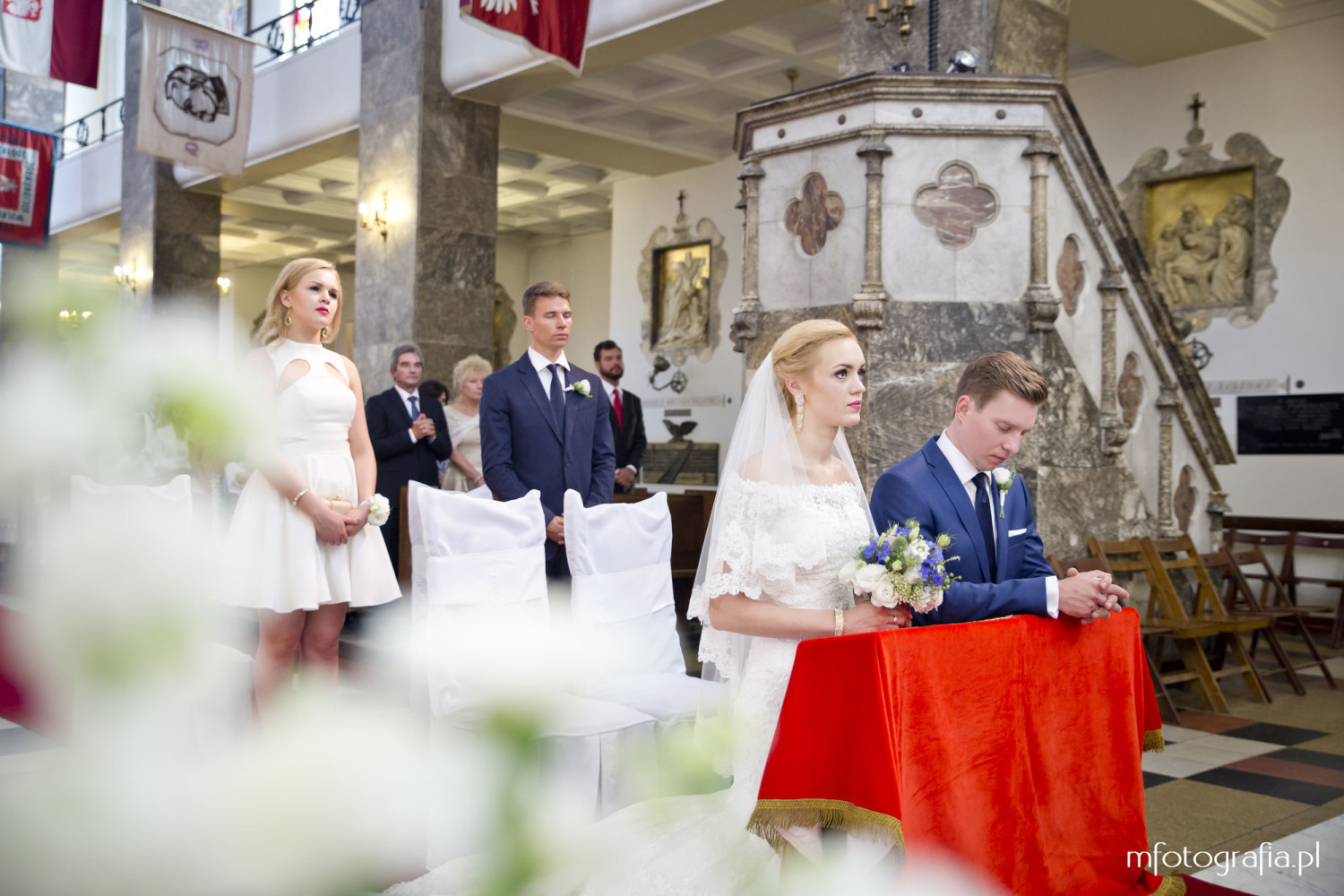 zdjęcie Państaw Młodych podczas ślubu